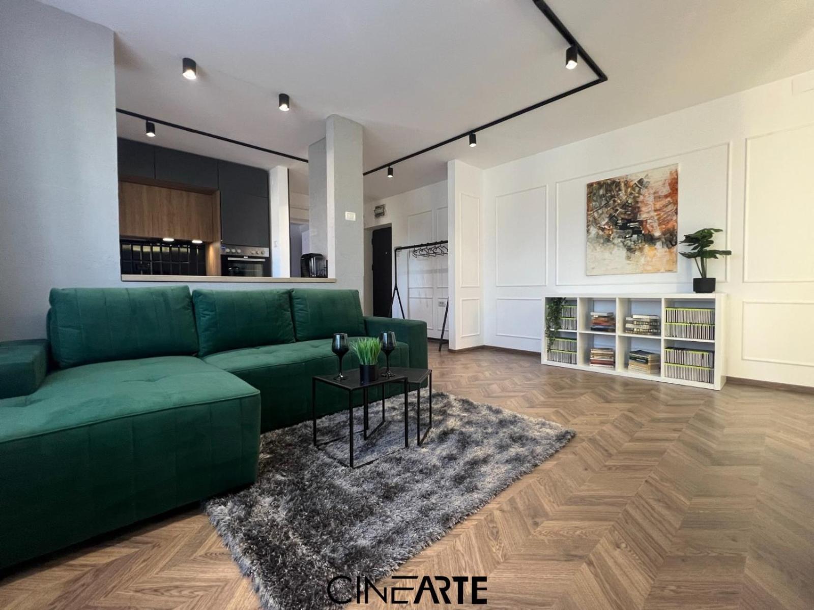 Cinearte * Caransebeş
